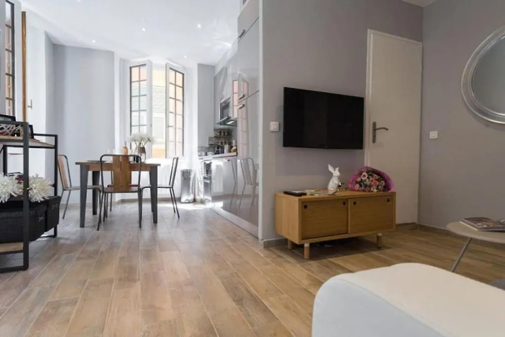 Apartment In Old Town - 2Min Beach, Restaurant & Bars نيس فرنسا