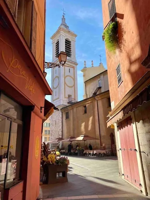 Apartment In Old Town - 2Min Beach, Restaurant & Bars نيس